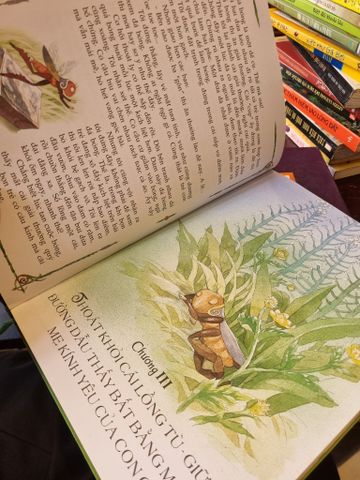  Dế Mèn Phiêu Lưu Ký - Tô Hoài (Minh họa : Tạ Huy Long) 