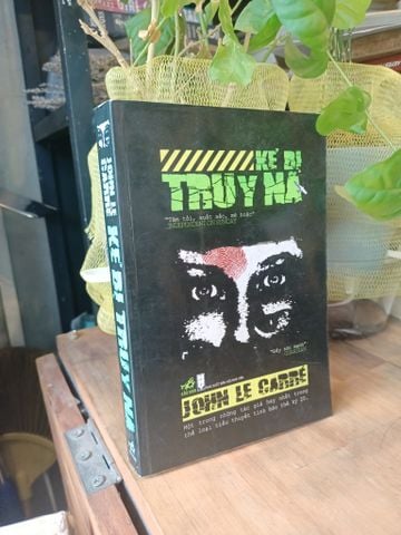  Kẻ bị truy nã - John Le Carre 