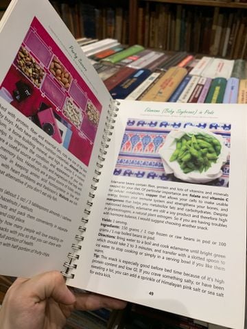  Nourishing Weight Loss - Chiara Squinzi 