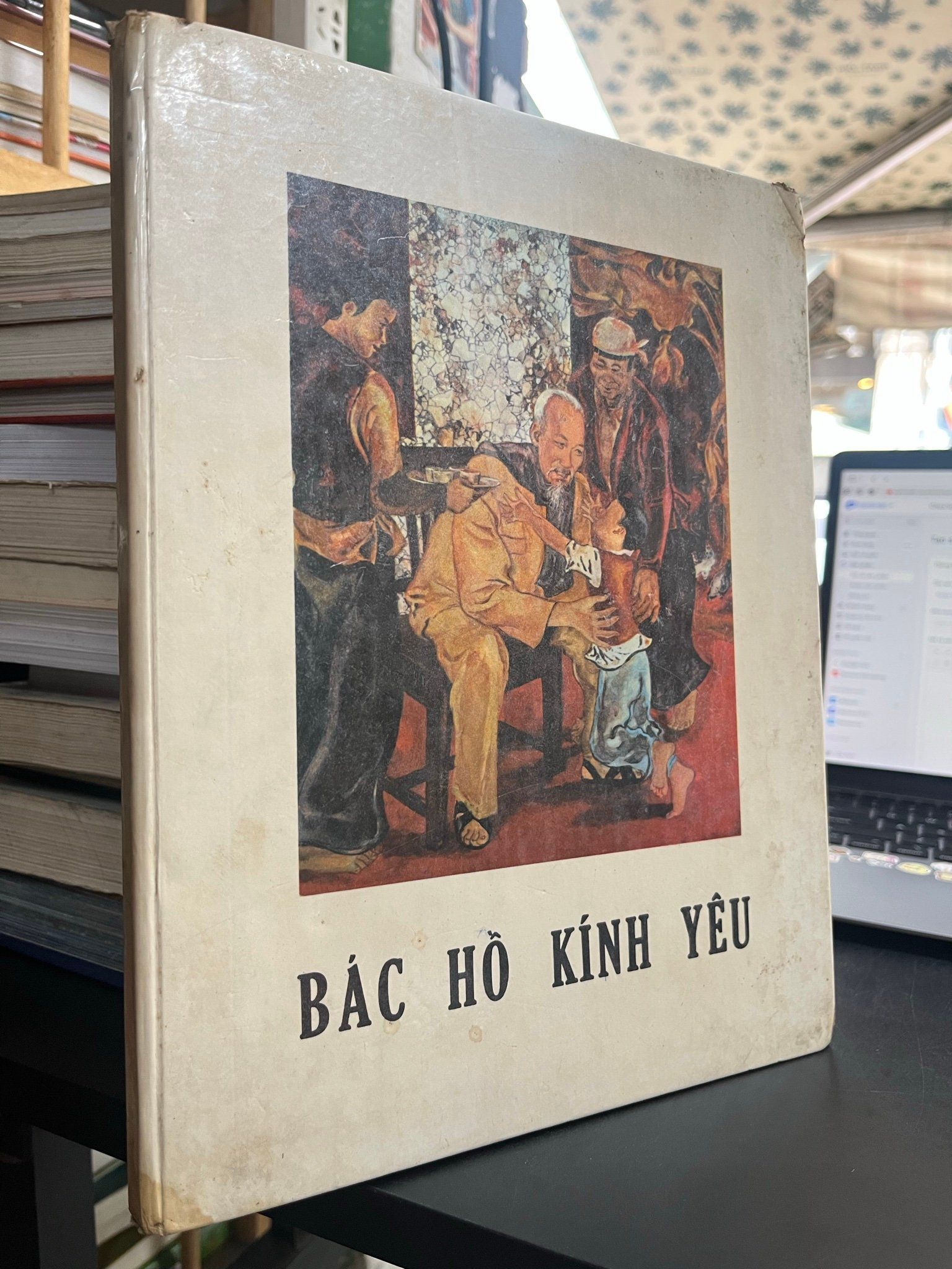  Bác Hồ kính yêu 