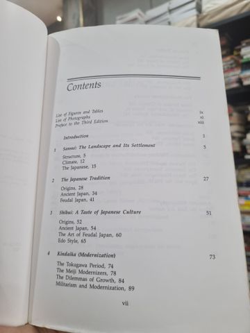  JAPAN : A POSTINDUSTRIAL POWER (3rd Edition) - Ardath W. Burks 