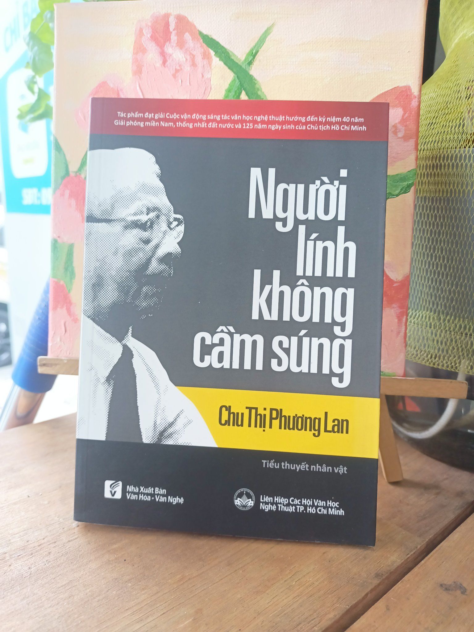  Người lính không cầm súng - Chu Thị Phương Lan 