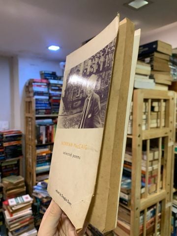  Norman MacCaig Selected Poems - Douglas Dunn (editor) 