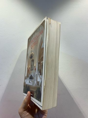  Within Cosmopolitan Hotels - Prgeone 