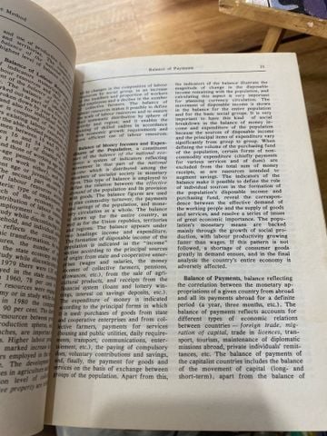  A DICTIONARY OF POLITICAL ECONOMY 