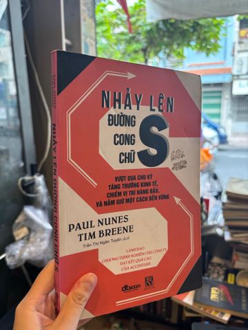 Nhảy lên đường cong chữ S - Paul Nunes, Time Breene