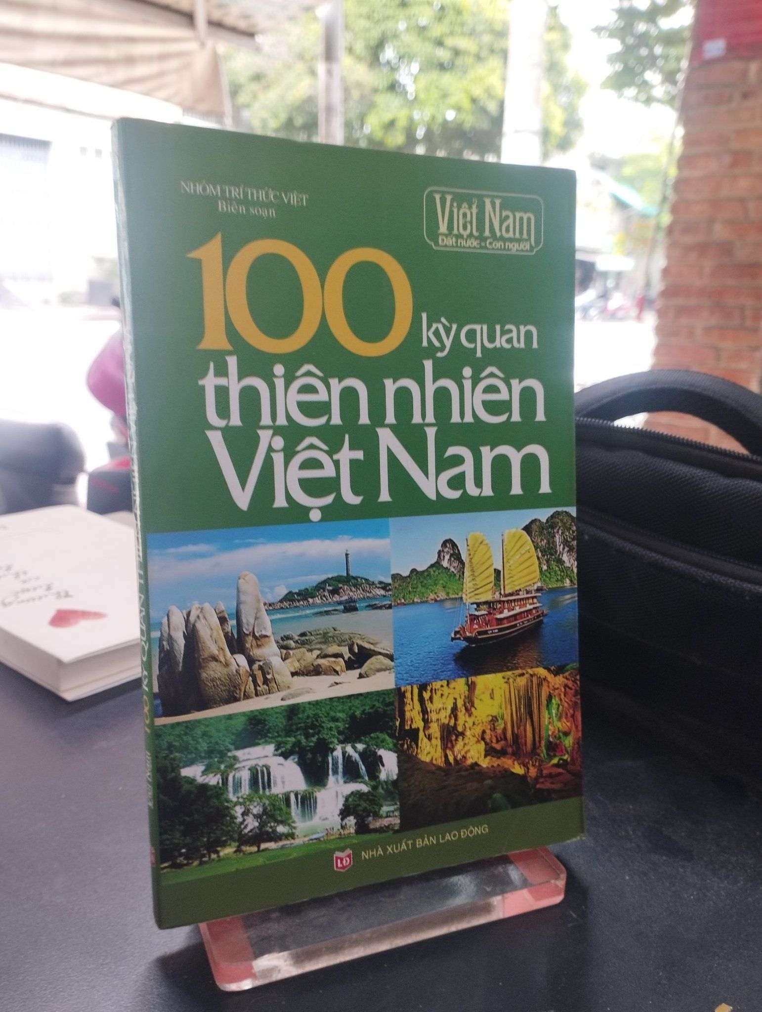  100 kỳ quan thiên nhiên Việt Nam 