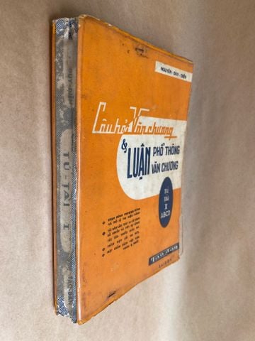  Câu Hỏi Văn Chương & Luận Phổ Thông Văn Chương 