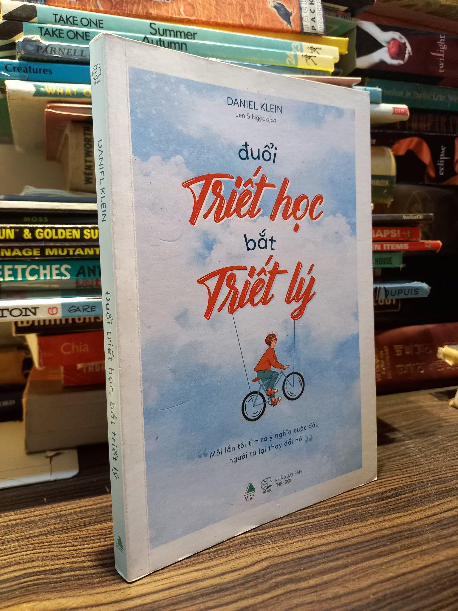  Đuổi triết học bắt triết lý - Daniel Klein 