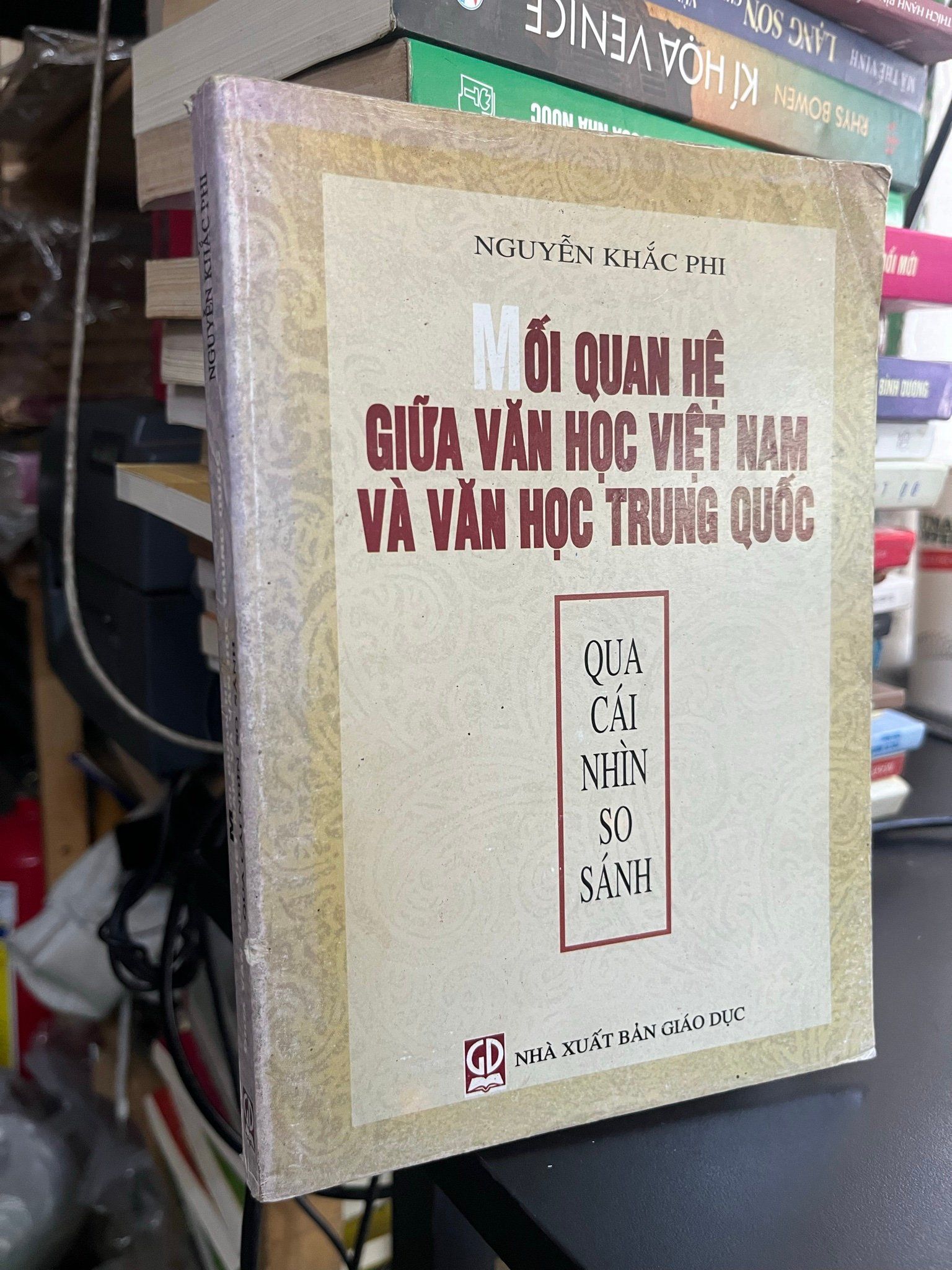  Mối quan hệ giữa văn học Việt Nam và văn học Trung Quốc - Nguyễn Khắc Phi 