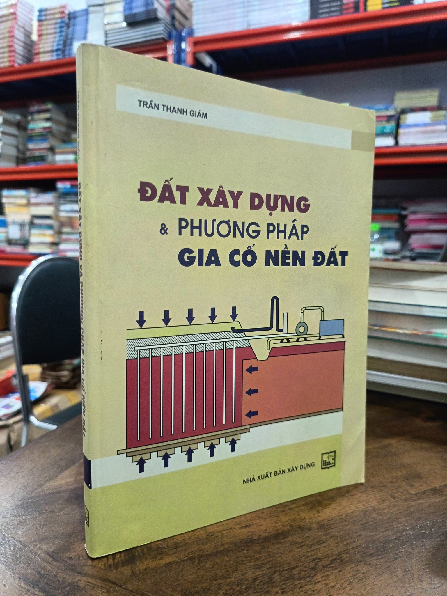  Đất xây dựng và phương pháp gia cố nền đất - Trần Thanh Giám 