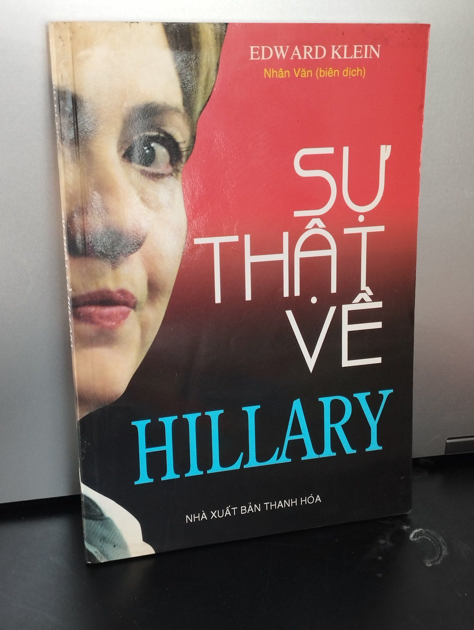 Hillaryklein Sự thật về Hillary - Edward Klein – Momo Bookstore