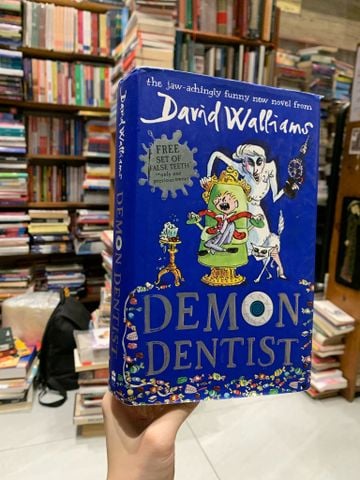  DEMON DENTIST - David Walliam 