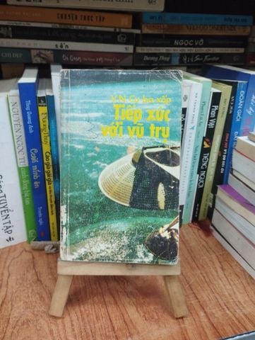  Tiếp xúc với vũ trụ - V.N. Cu-ba-xốp 