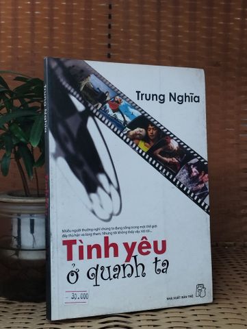  Tình yêu ở quanh ta - Trung Nghĩa 