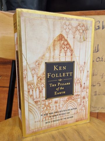  THE PILLARS OF THE EARTH - KEN FOLLETT 