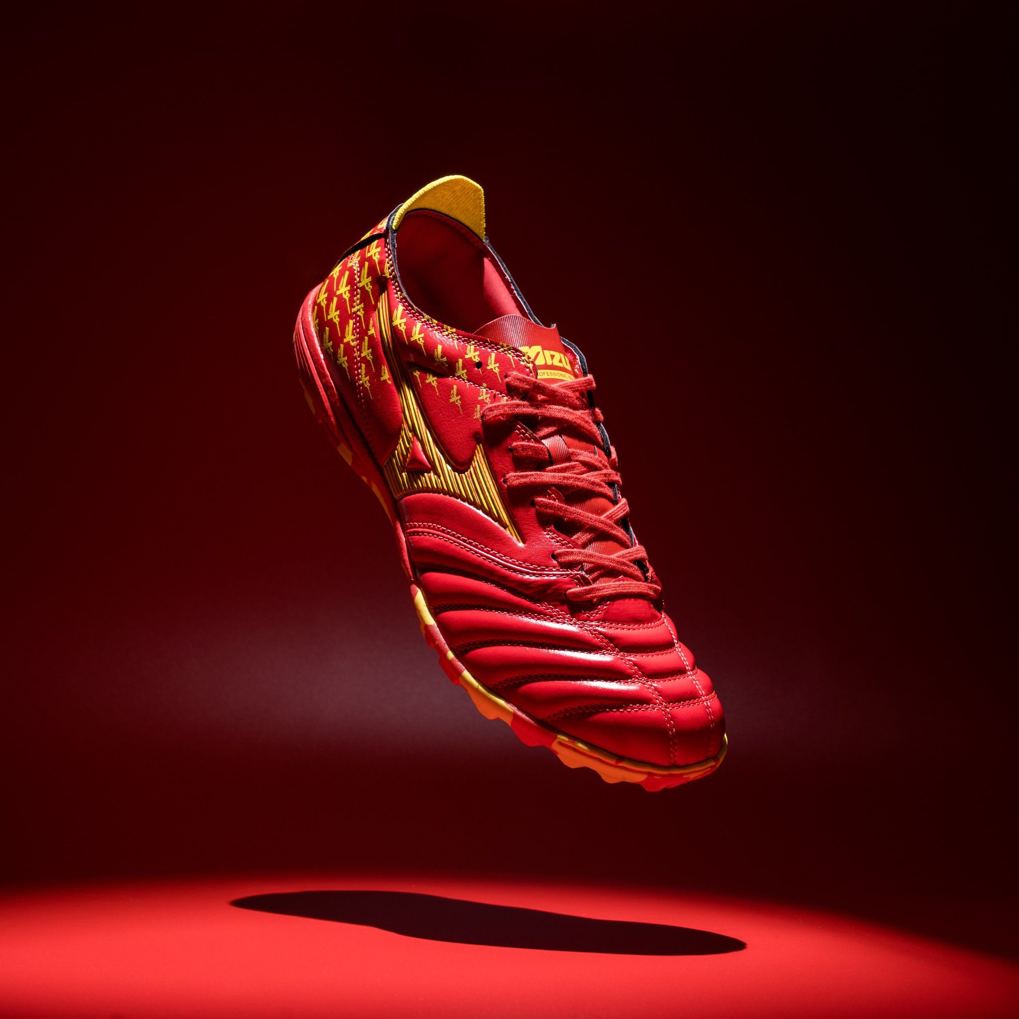 mizuno morelia neo