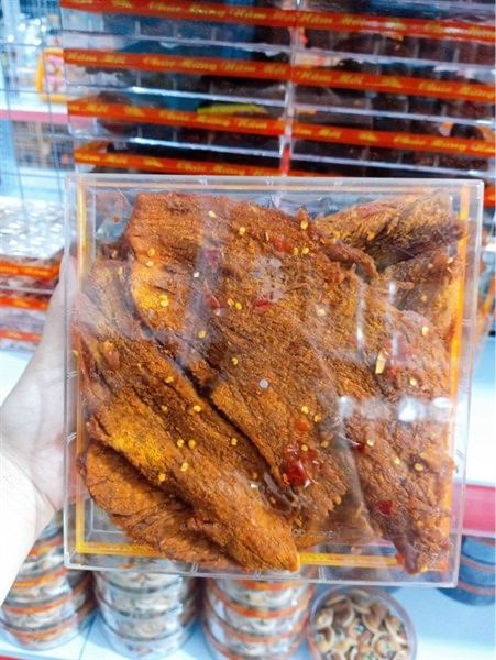 KHÔ BÒ MIẾNG THƯỢNG HẠNG HỘP VUÔNG 500G