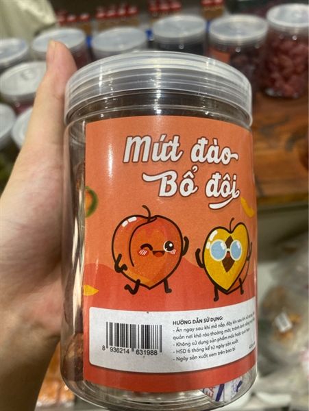 MỨT ĐÀO BỔ ĐÔI