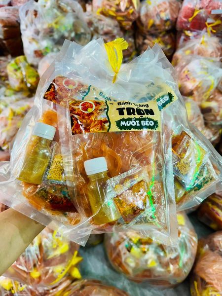 Bánh Tráng Trộn Muối Béo