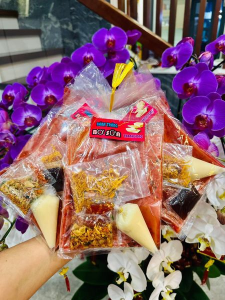 Bánh Tráng Bơ Sữa Thanh Long