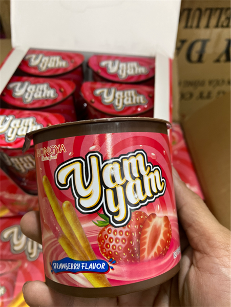 Kem chấm kem chocolate vị dâu