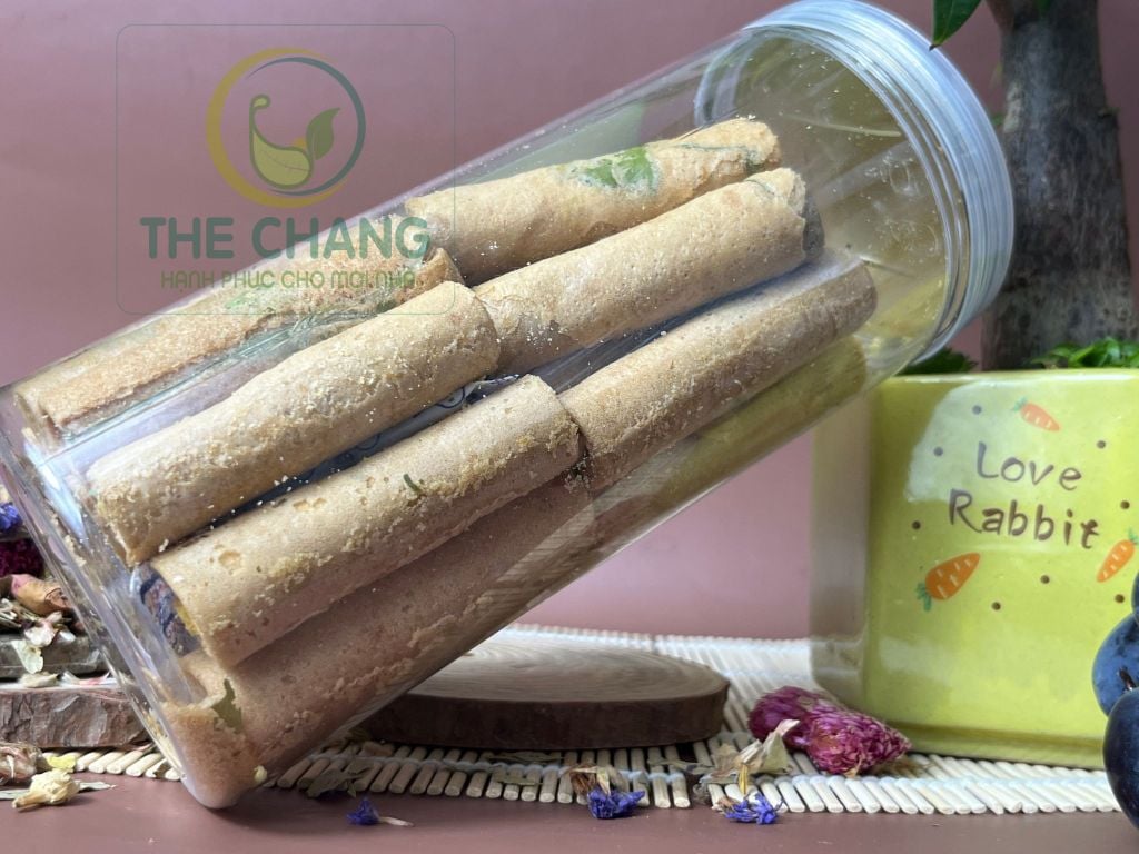 Bánh Ống Ngò Sầu Riêng