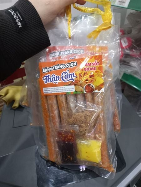 BT CUỘN THẬP CẨM CHẤM BƠ ME