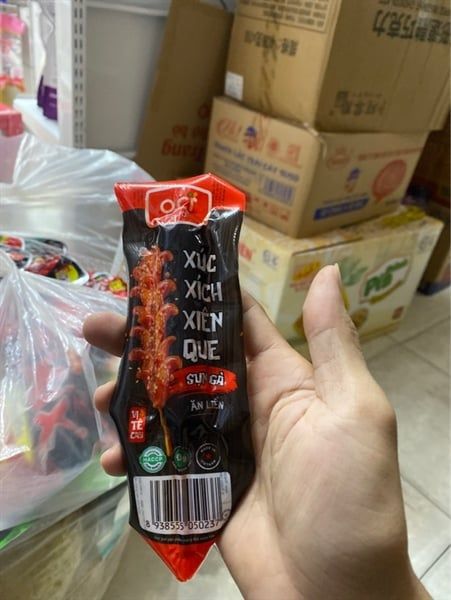 XÚC XÍCH QUE