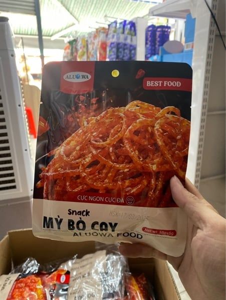 SNACK Mỳ bò cay