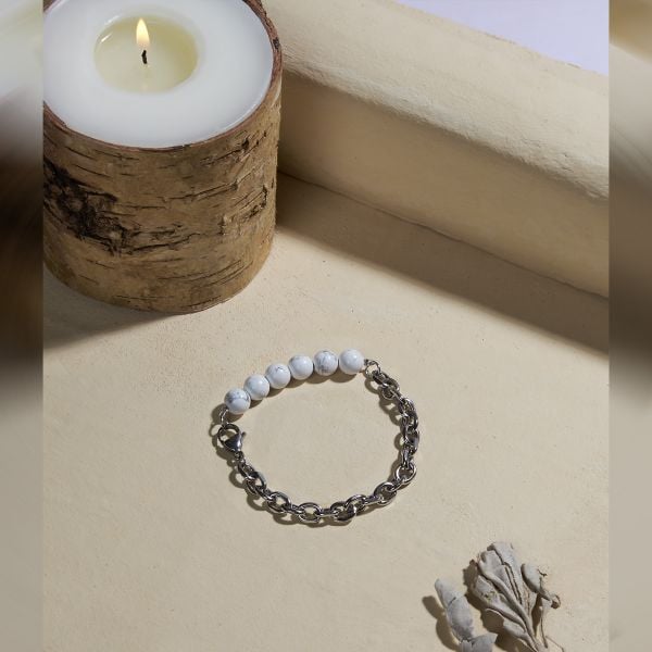  Vòng tay đá bạch tùng (Howlite): Thu hút giàu có - mã VTN35 