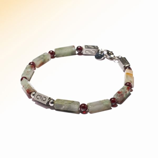  Vòng tay đá Huyết châu phi và Garnet đỏ: Chữa lành tổn thương - mã VTN85 
