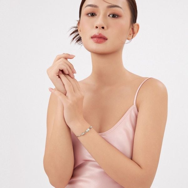  Vòng đá Thiên Hà xanh: Yên bình, hài hòa - mã VTNU70 