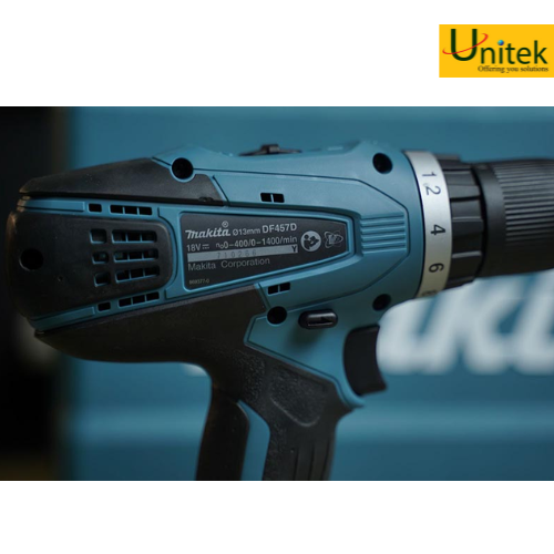 Máy khoan pin Makita DF457D 18V