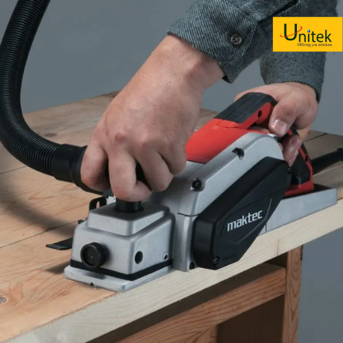 Máy bào Maktec MT111