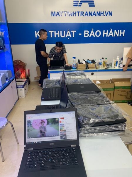 Laptop Dell E5470 I5-6300U ram 8G ddr4 SSD 256 Màn 14' bh 03 tháng