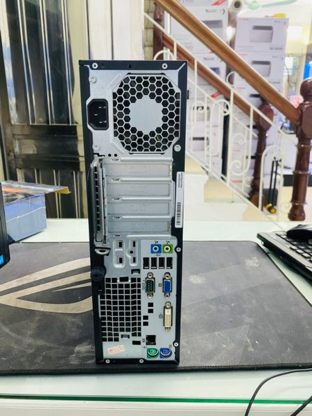 Máy Tính Đồng Bộ HP 400 G1 SFF G3240/4GB/SSD 120Gb Cũ Bh 12 tháng