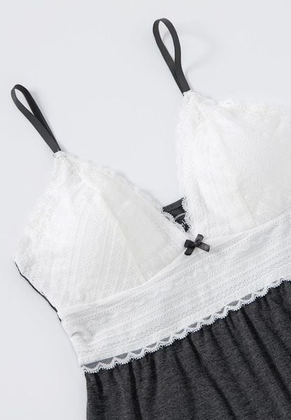  Trang phục mặc nhà nữ Young Hearts Y18-200927 