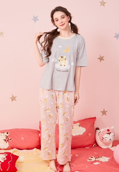  Trang phục mặc nhà nữ Young Hearts Y18-200952 