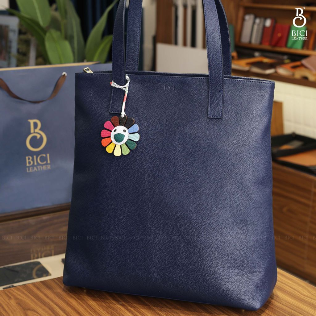 CHARM - THE FLOWER LAUGHED