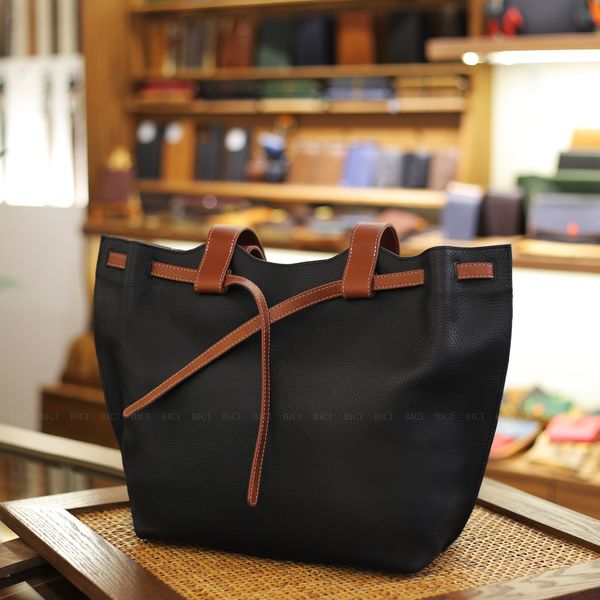  STRAP TOTE - BLACK 