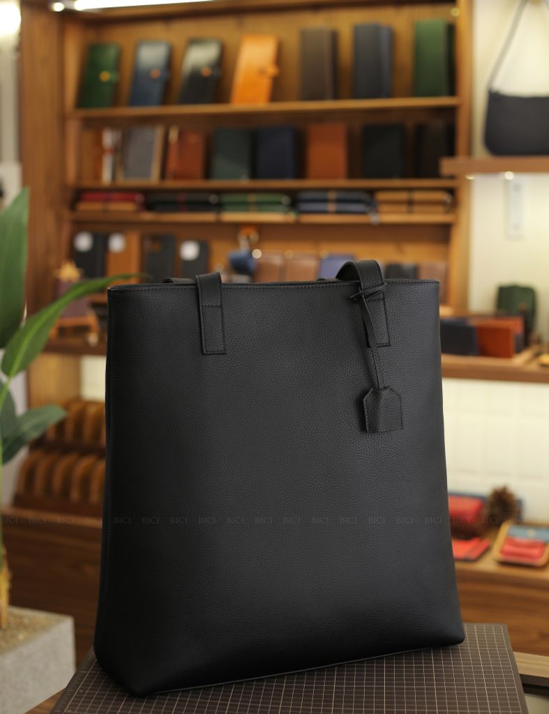 STRONG TOTE - BLACK