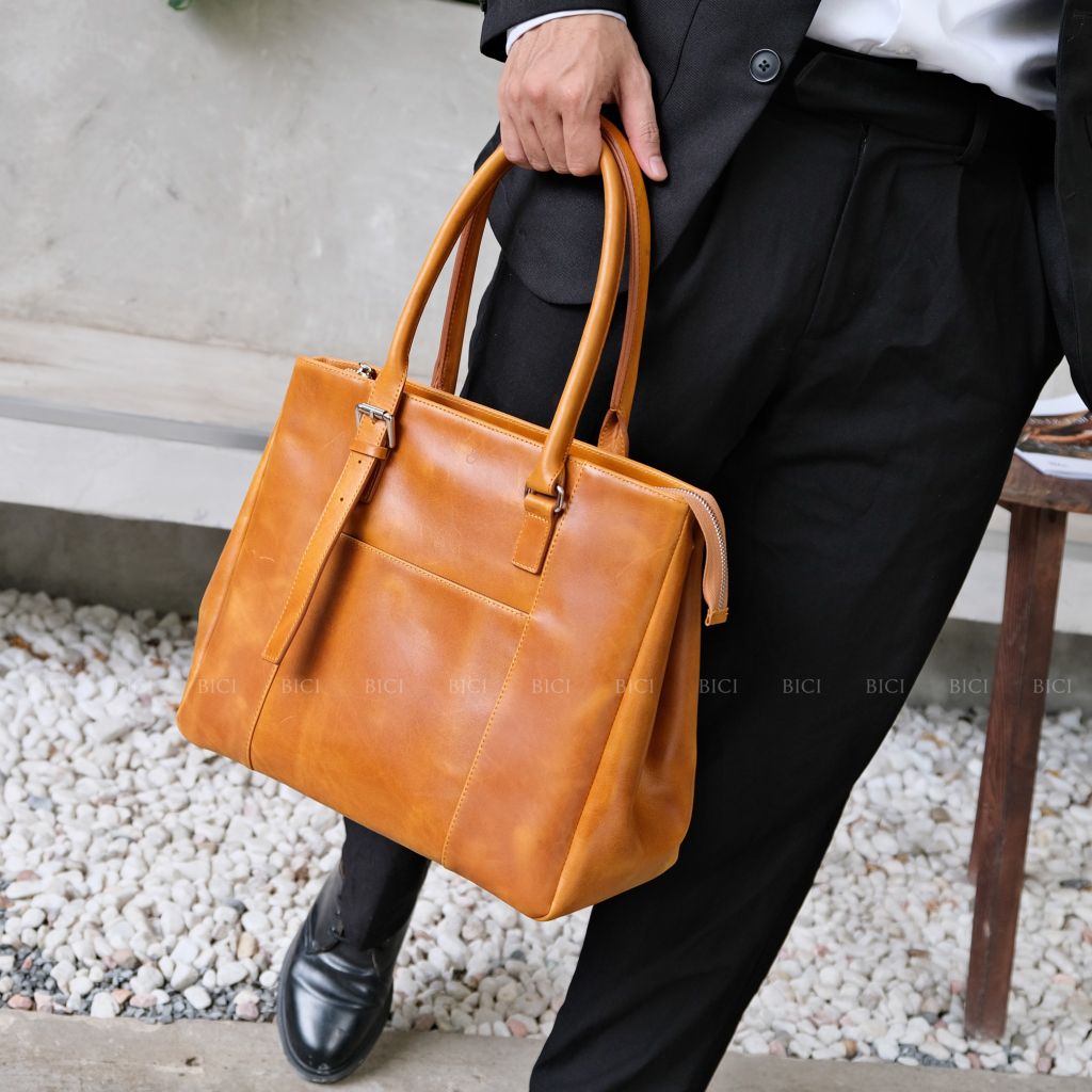 LINE TOTE