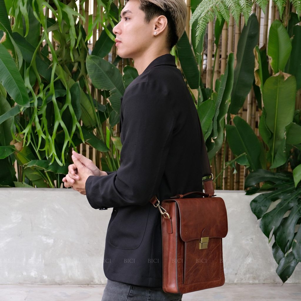 STANDING CLASSIC - IPAD BAG