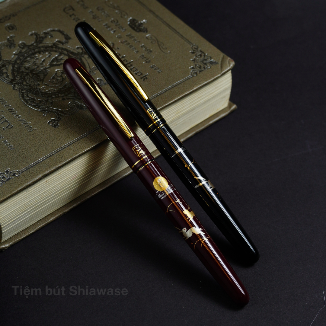  Bút Máy Wancher x Kuretake Kindai Makie Fountain Pen - Usagi - Red 