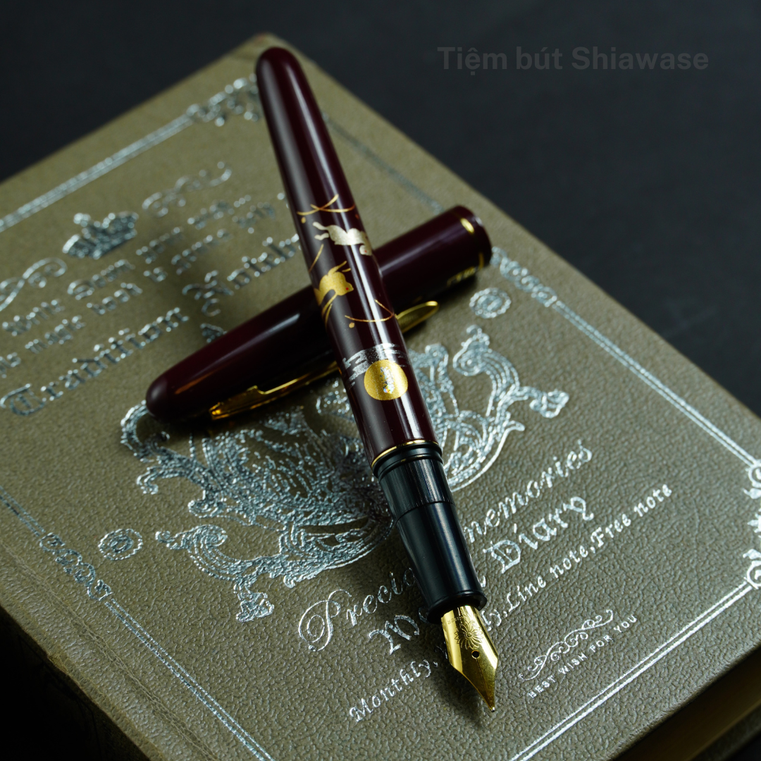  Bút Máy Wancher x Kuretake Kindai Makie Fountain Pen - Usagi - Red 