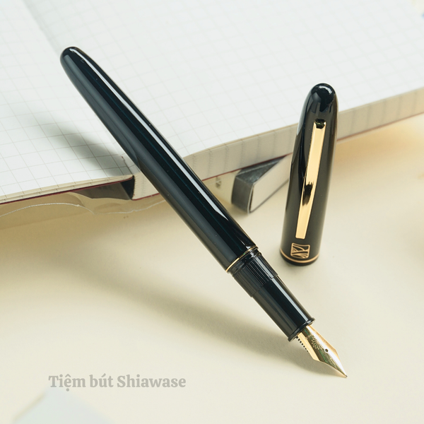  Wancher Kuretake Nodoka - Kurogasumi (Black) 