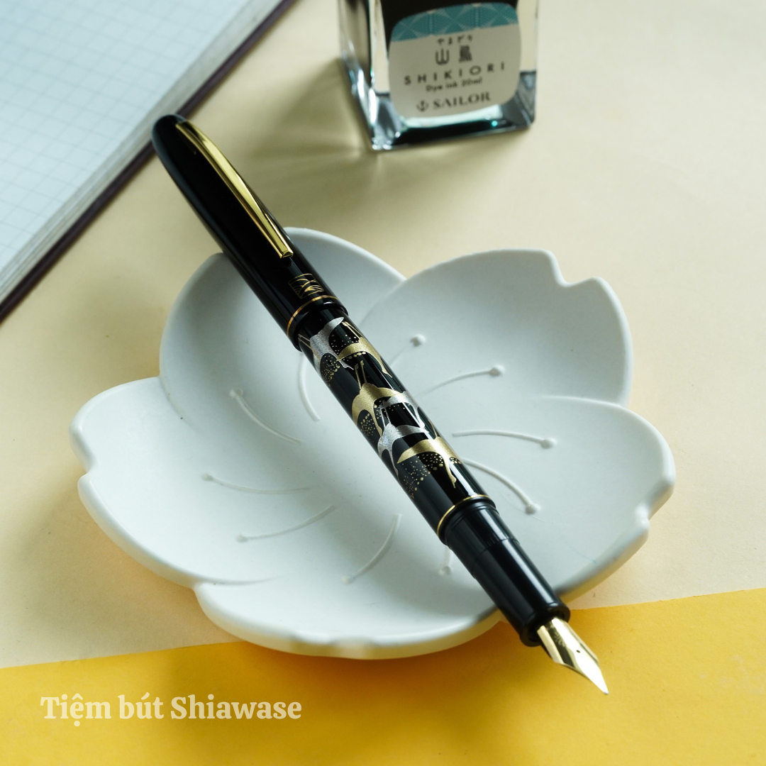  Bút Máy Wancher x Kuretake Kindai Makie Fountain Pen - Kakujyuu - Black 