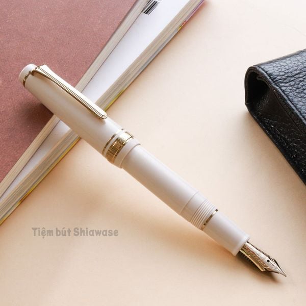  Bút Máy Sailor Professional Gear Slim Mini Morocco 14K - Beni White 