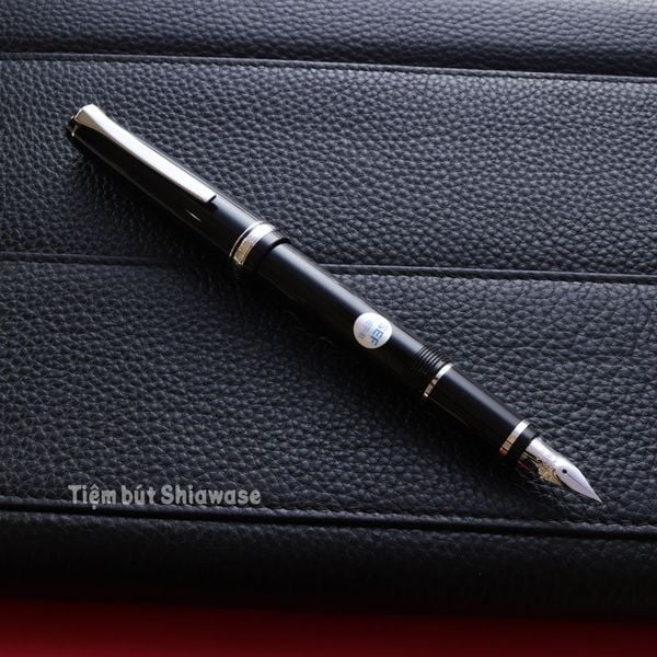  Bút Máy Pilot Elabo Ngòi Soft - Black - Đen (Bản Resin) 
